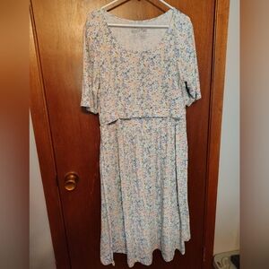 Latched Mama Floral Nursing Dress